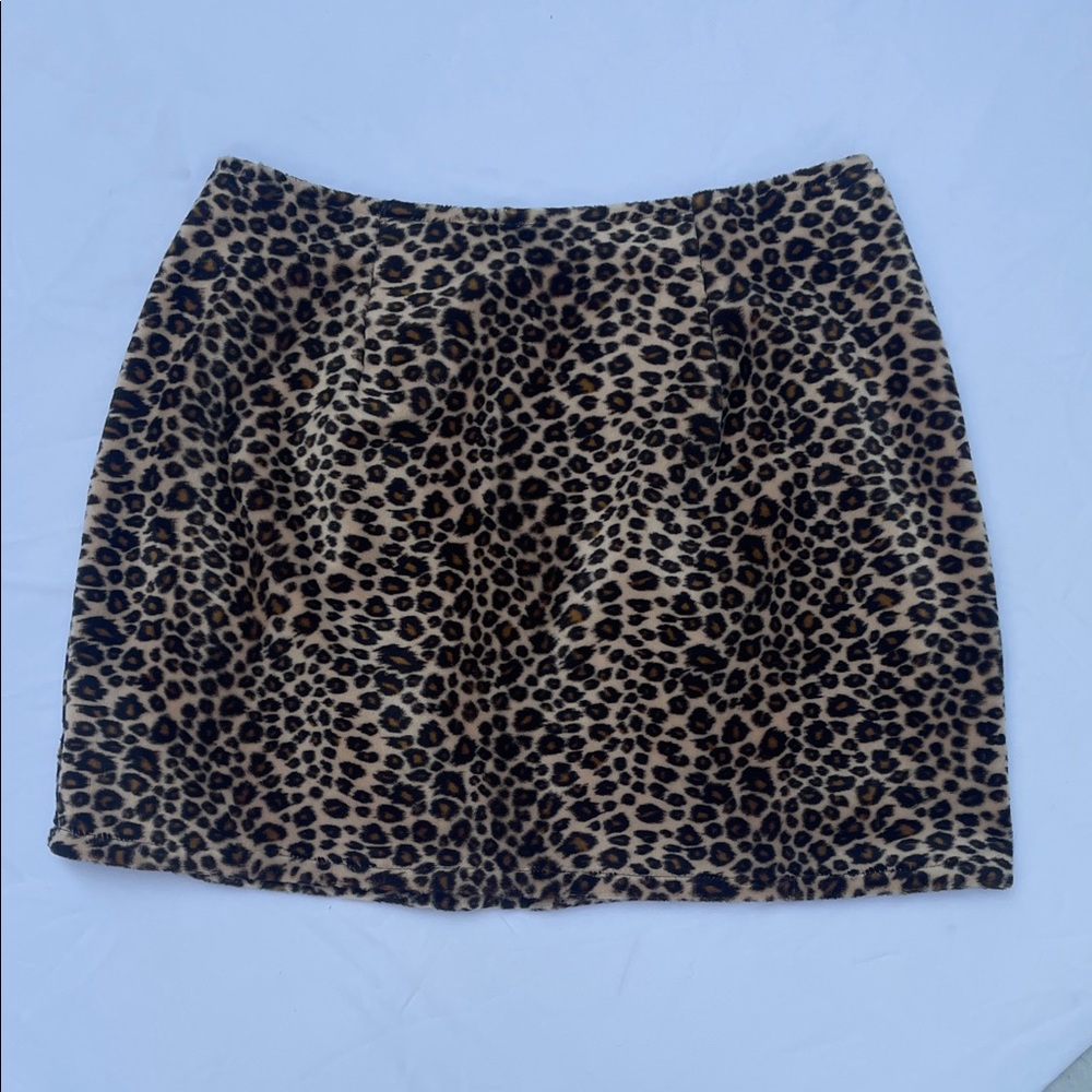 Vintage CLIO leopard skirt